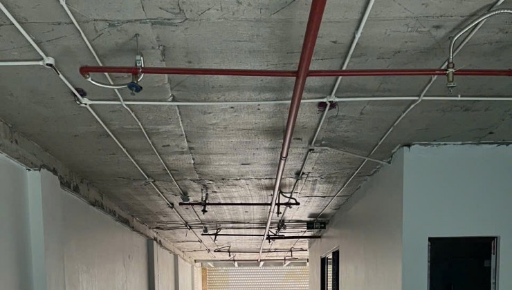Cho thuê MBKD SHOWROOM MP Lạc Long Quân, Tây Hồ, 150m2, 7 tầng, MT 6m, 1 hầm, 200 Triệu